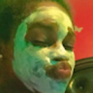 Meet your Posher, Tiarah